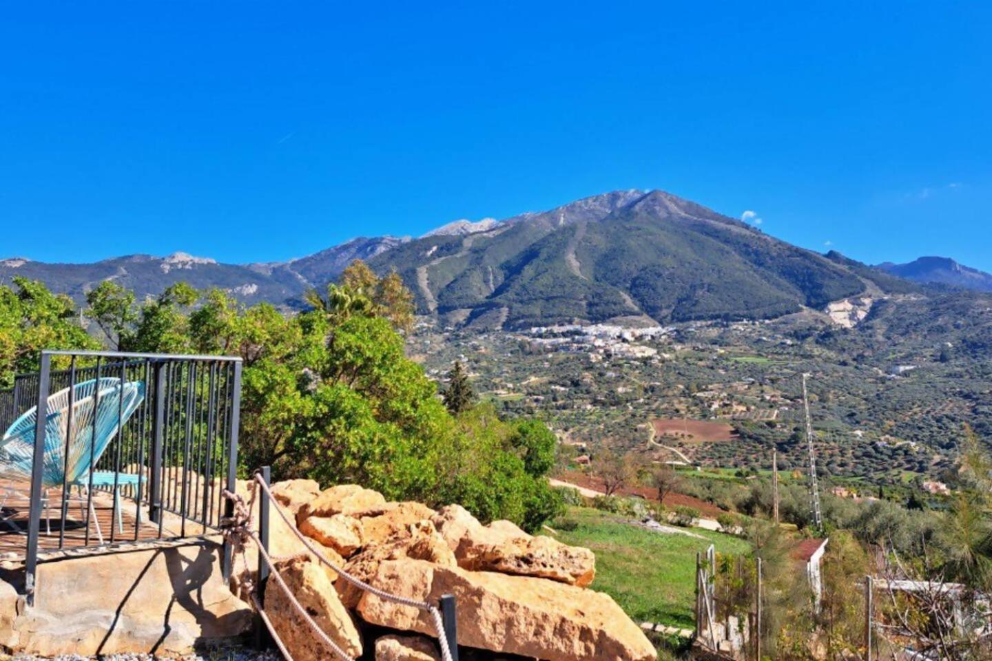 La Perla Andaluza Villa อัลเกาซิน ภายนอก รูปภาพ