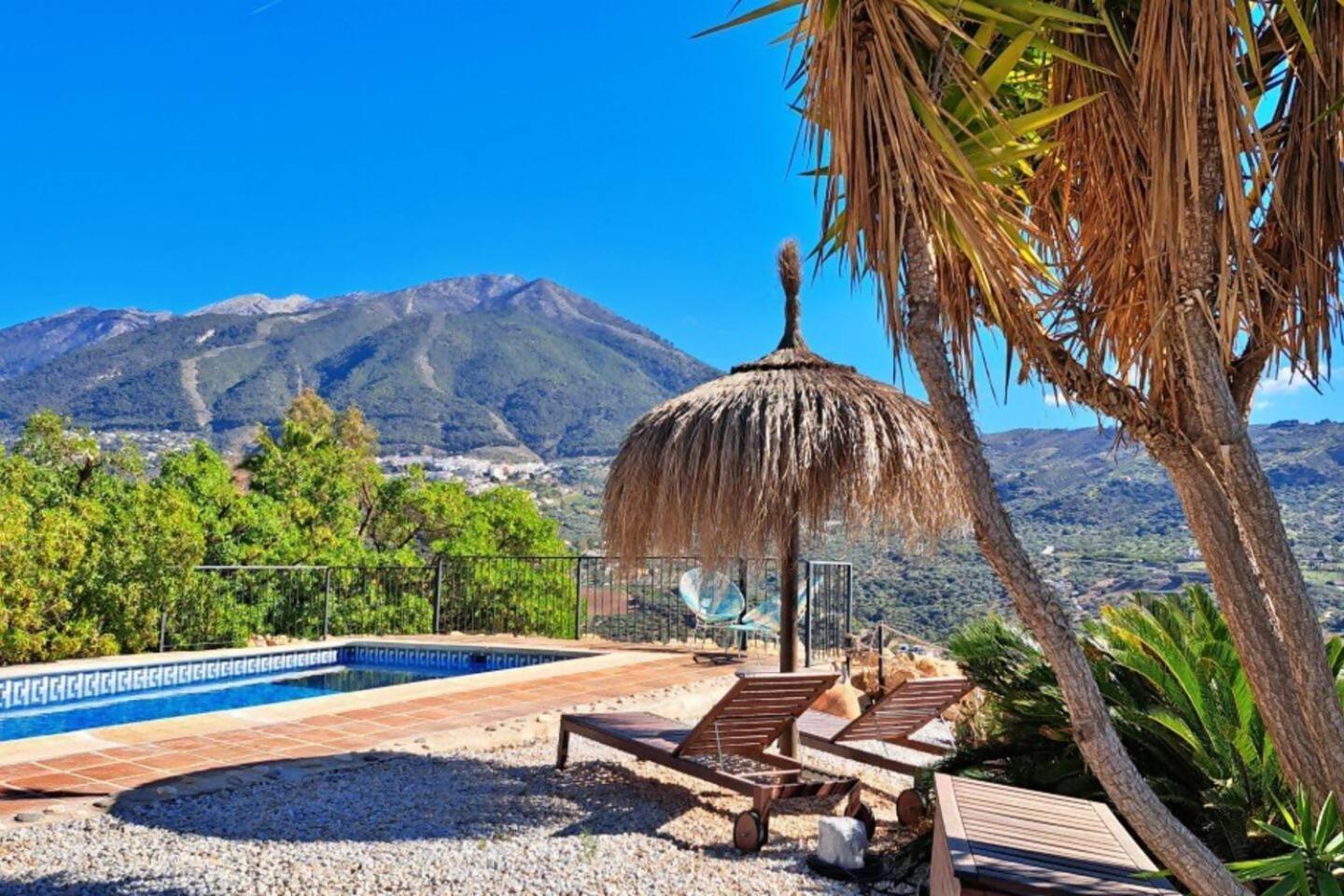 La Perla Andaluza Villa อัลเกาซิน ภายนอก รูปภาพ